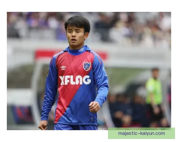 久保建英在东京FC的青训故事展现了他卓越的足球潜力与成长经历